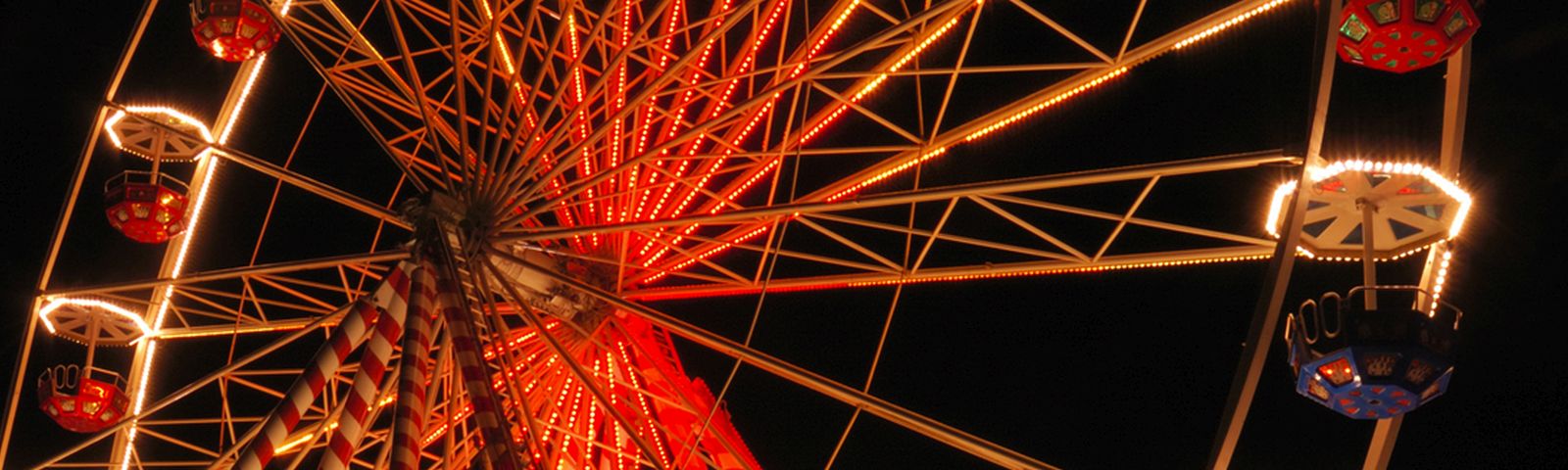 保持你的建筑照明在钩子上